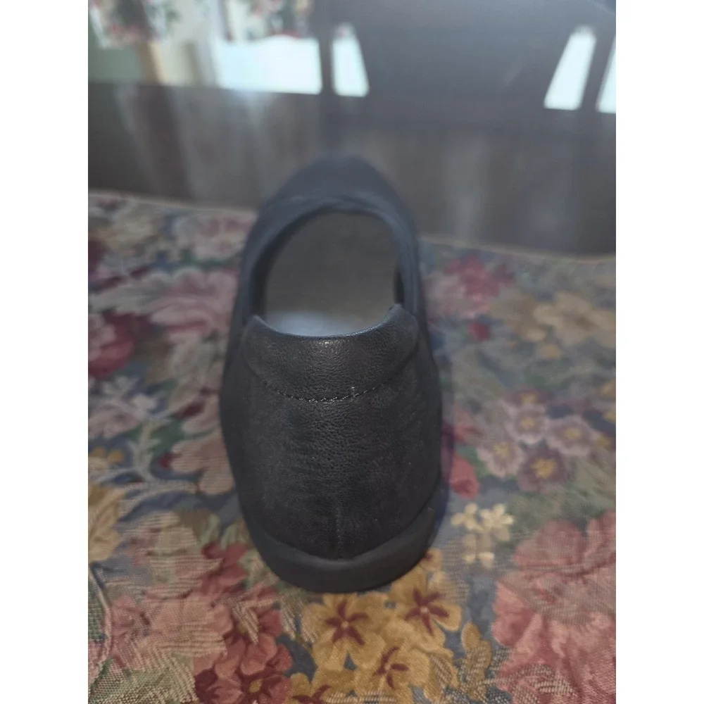 Clarks Cloudsteppers Breeze Ayla women's slip-on flats Size 10